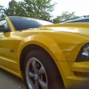 Meet your Posher, Javier